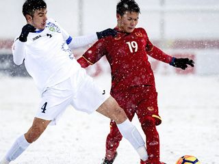 亚青U23-西多罗夫加时绝杀！乌兹别克2-1越南夺冠