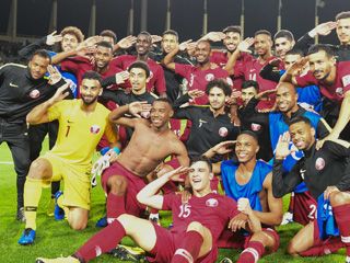 亚洲杯-拉维任意球建功 卡塔尔1-0伊拉克杀入八强
