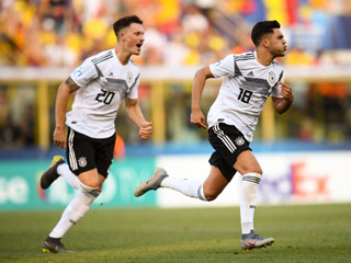 欧青赛-阿米里瓦尔德施密特两球 德国4-2晋级决赛
